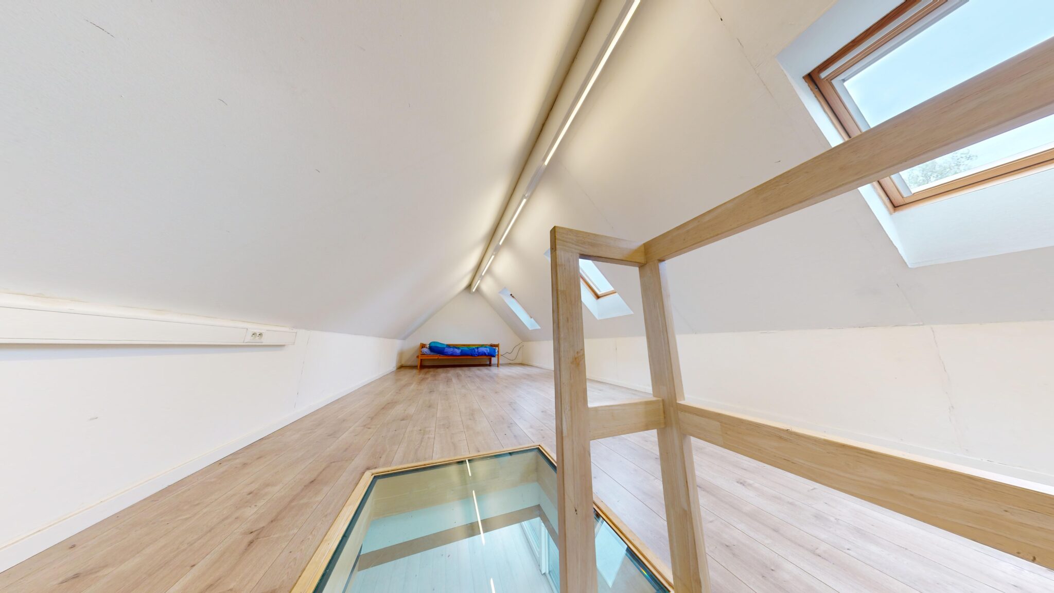 Bijgebouw kamer boven